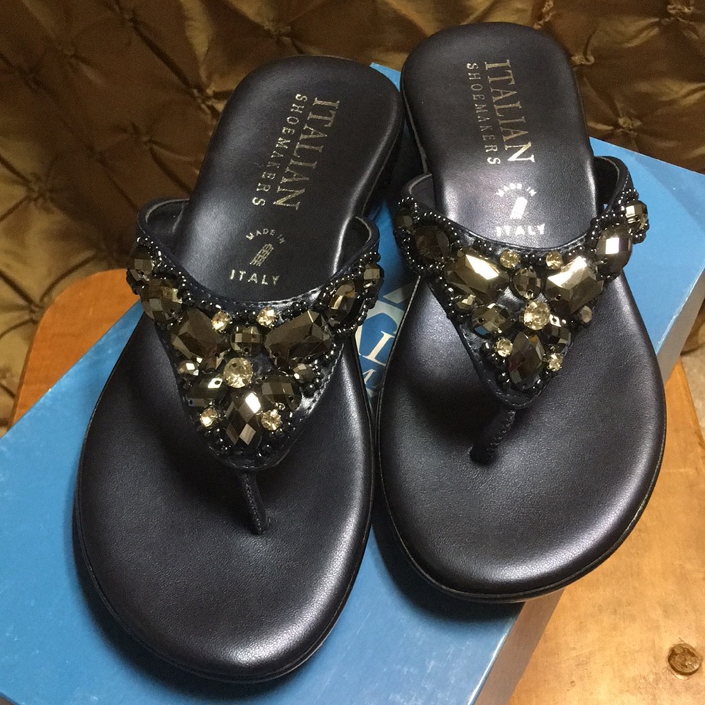 NIB Navy, Italian Shoemaker Rhinestone Sandal - Picture 2 of 3